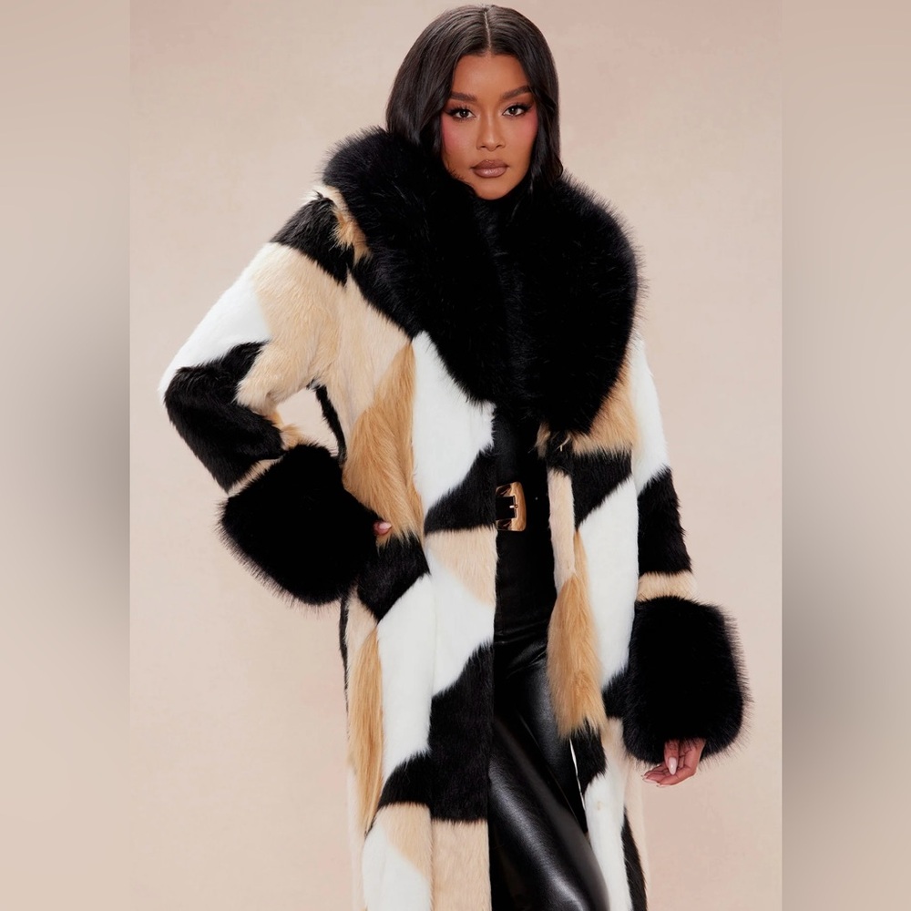 Geometric Patterned Fur Coat 1X - Picture 6 of 12